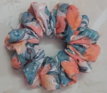 Hakoba Scrunchie